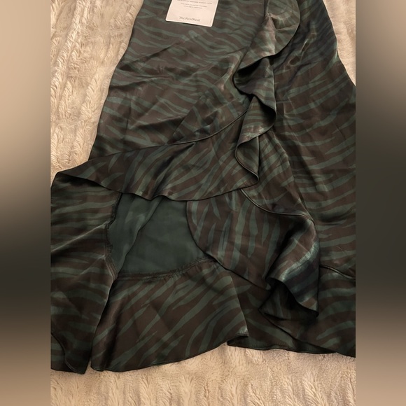 Ganni Black and Green Midi Skirt - Picture 4 of 13